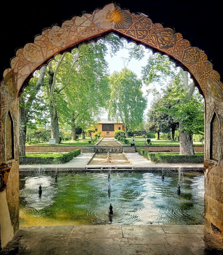 KASHMIR TOUR PACKAGE